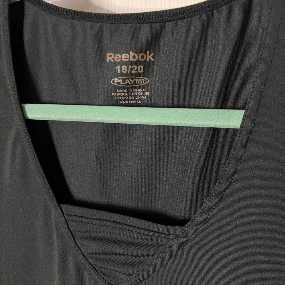 Reebok play black sports tank. - Picture 4 of 8